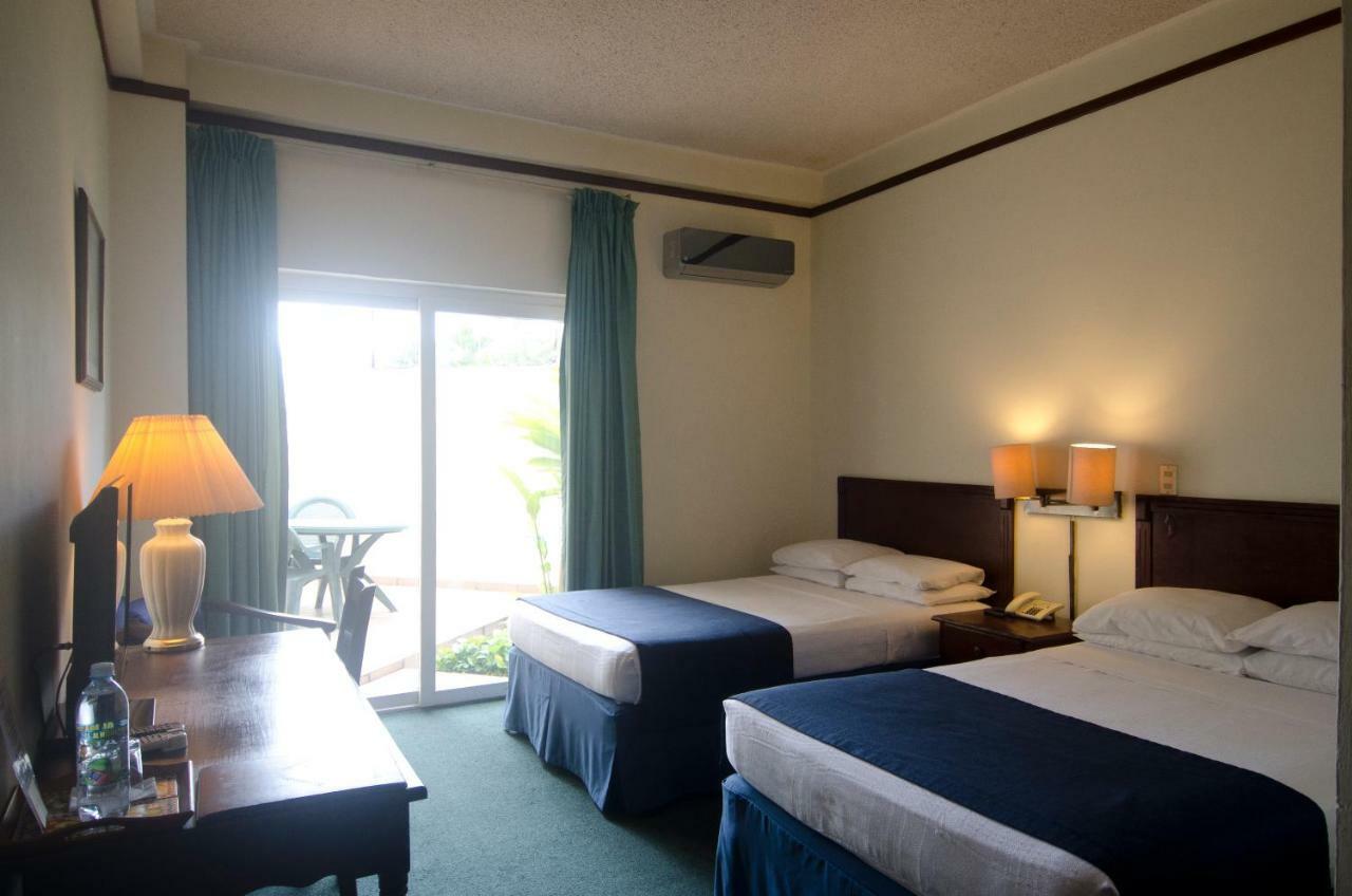 Hotel Berlin Σαν Σαλβαντόρ Εξωτερικό φωτογραφία
