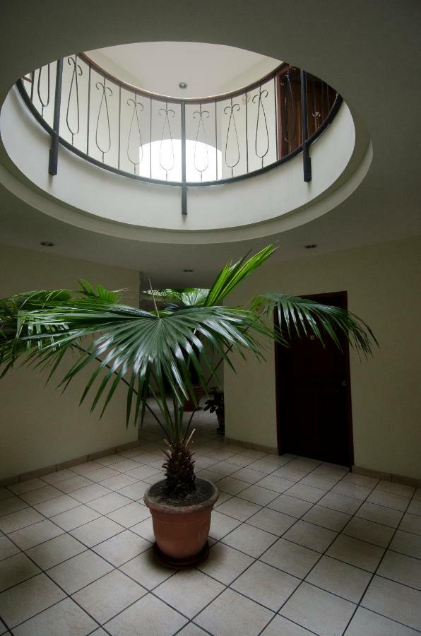 Hotel Berlin Σαν Σαλβαντόρ Εξωτερικό φωτογραφία